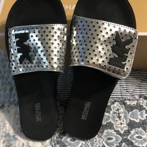 Micheal kors slides